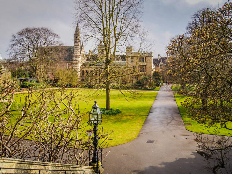 Oxford University - Balliol College Gardens. Image courtesy of Randy Connolly via Flickr Commons.