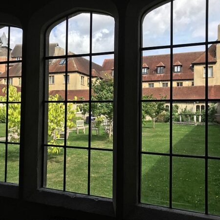 Oxford University Halls - St Stephen’s House. Image courtesy of Wikipedia.
