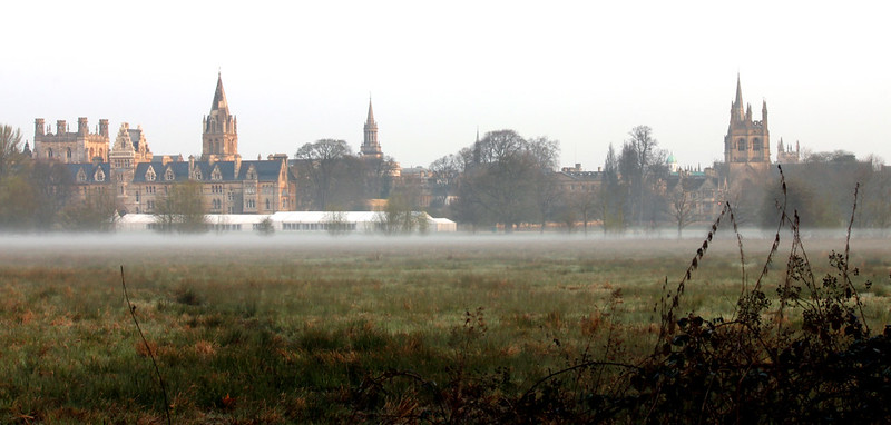 Oxford Christ Church Meadow at dawn. Image courtesy of Tejvan Pettinger.