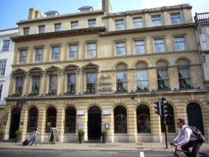Oxford Hotels: The Old Bank Hotel. How to Visit, When to Stay, What to See